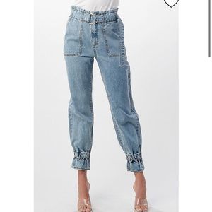 Dance & Marvel Demin Jogger Jeans w/ Belt.